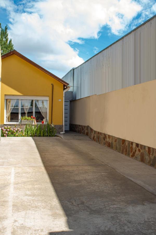 Departamento Casimiro-Nuevo Amplio En Zona Centro El Calafate Exterior foto